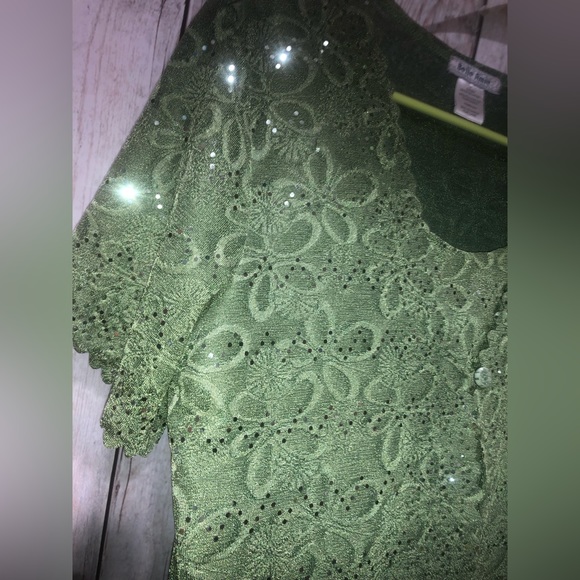 Belle Amie Medium Blouse With Front Insert Stretchy Green - Picture 6 of 8